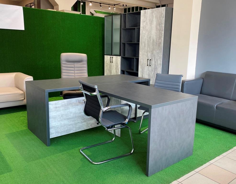 Стіл керівника Персей Сільф